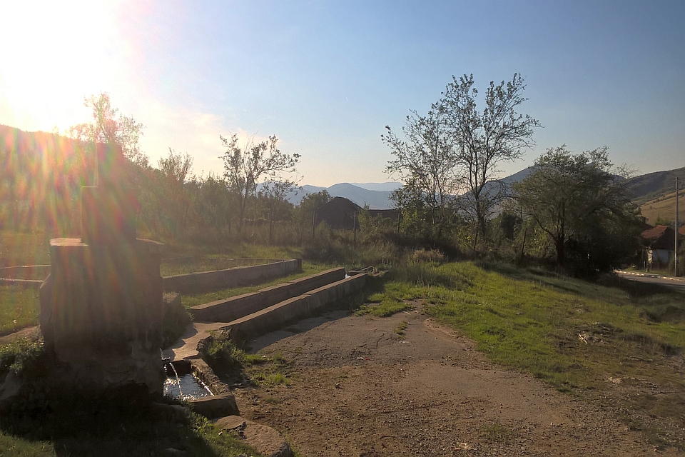 Stone Water Fountain With Troughs